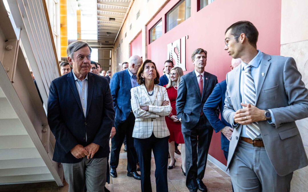 US policymakers tour ASU’s MacroTechnology Works facility